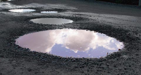 10-POTHOLE