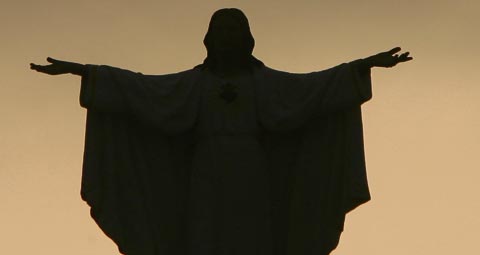 8-JESUS-STATUE-PHILIPPINES