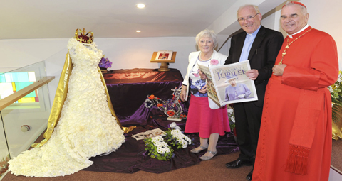 6-QUEEN'S-JUBILEE