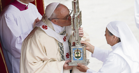 1-POPE-CANONISATIONS