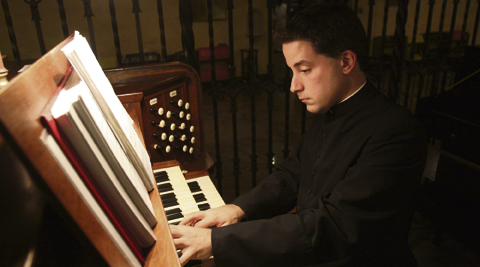 Feb-28-cath-sEMINARIAN-ORGA