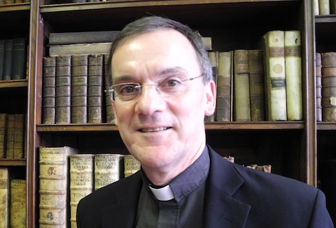 bishop-john arnold