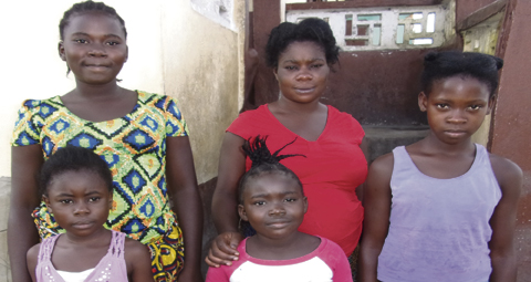 8-FATU-&-FAMILY