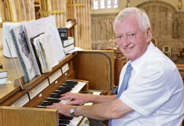 6-John-Richards