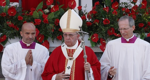 Pope Francis arrives to celebrate Mass in Revolution Square in Holguin, Cuba, Sept. 21. (CNS photo/Paul Haring) See POPE-HOLGUIN-MASS Sept. 21, 2015.