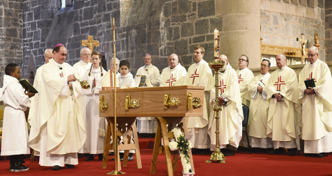 1-BISHOP-MURRAY-FUNERAL