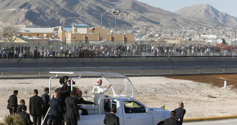 16-POPE-IN-CIUDAD-JUAREZ