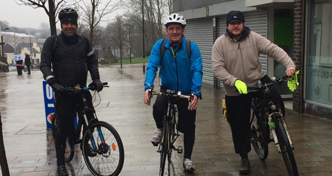 6-CYCLISTS